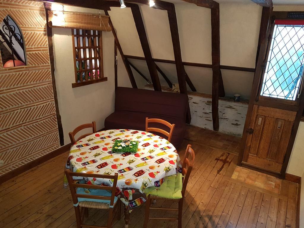 Le Petit Logis De Tinteniac Angers Zewnętrze zdjęcie
